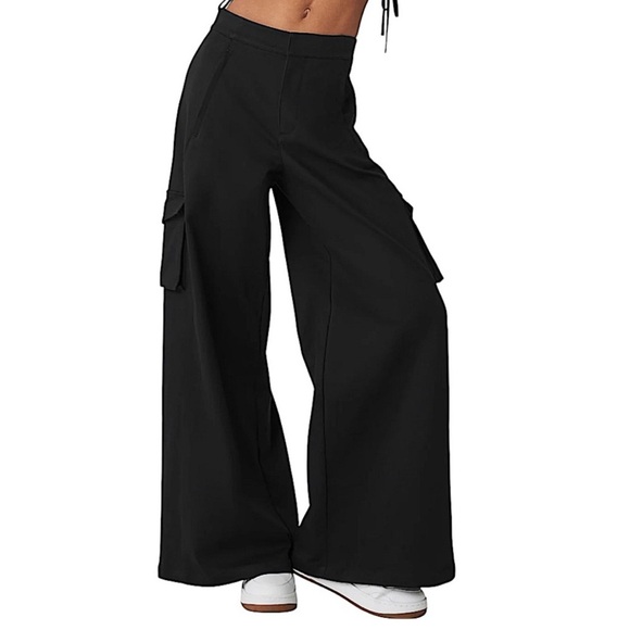 ALO Yoga Pants - Alo Yoga Wide Leg Cargo Show Off Trouser Pants Size XS Black